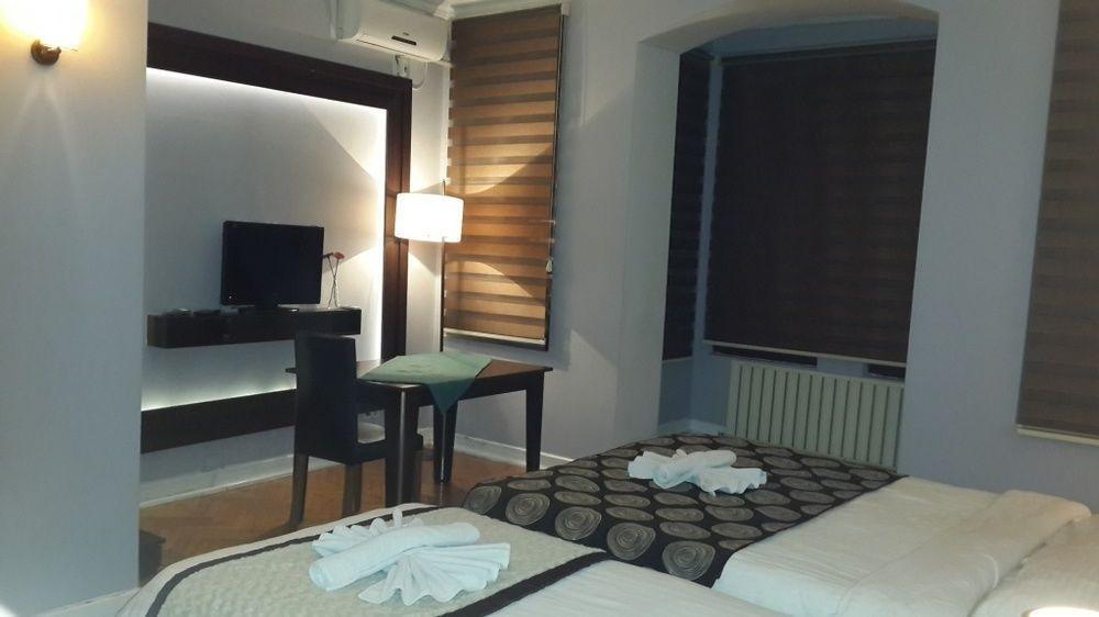 Aygunes Hotel Istanbul Bagian luar foto